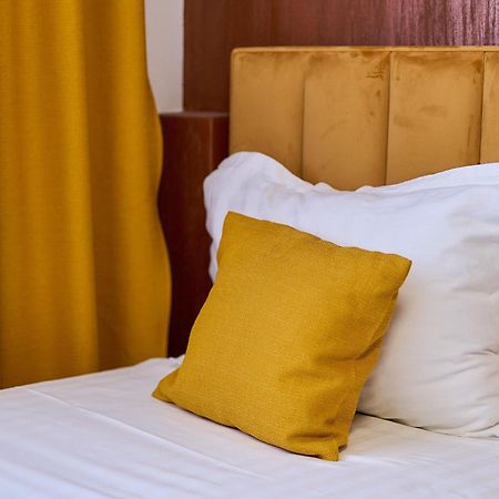 Hotel Evianne Boutique Галац Екстер'єр фото