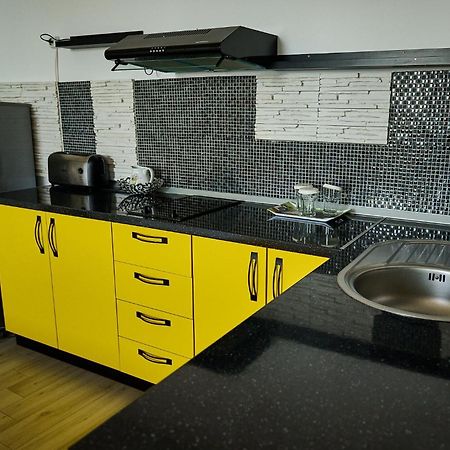 Hotel Evianne Boutique Галац Екстер'єр фото