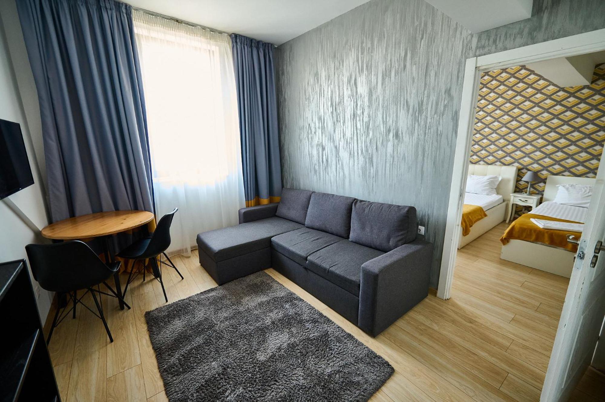 Hotel Evianne Boutique Галац Екстер'єр фото